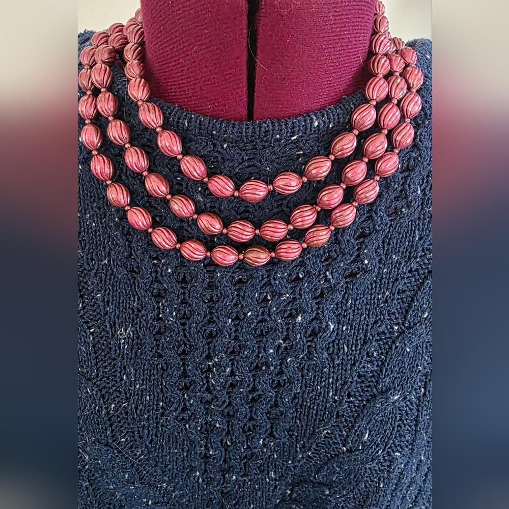 Triple-Strand Wine Colored Bead Necklace - Women Jewelry ... Vintage